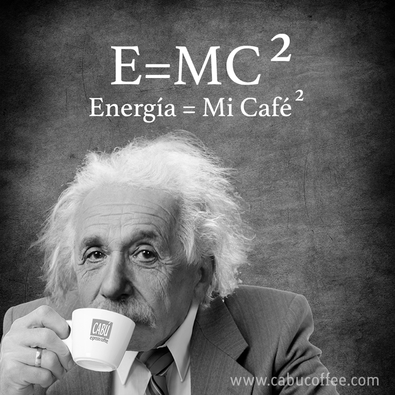 Albert Einstein bebiendo café
